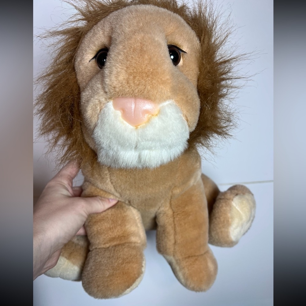 Marshall Field’s Vintage Lion Plush Stuffed Animal Made in Korea